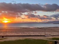 The Mila - Ayr Racecourse - Coorie Doon Stays - B&B Ayr