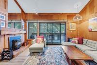 Modern & Sleek Condo - Creekside #110 - B&B Bear Valley