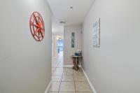 Direct gulf front 4th floor king master, Wi-Fi - Bed and Breakfast Panama City Beach