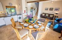 B&B Stanford on Teme - Fabulous Listed Barn with the Best Valley View - Bed and Breakfast Stanford on Teme