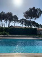 Maison avec sa grande terrasse ensoleillée - B&B Gujan-Mestras