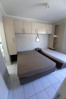 Condomínio Familiar com apartamento a 150 metros do mar em área nobre da Praia Grande em Ubatuba - Chambres d'hôtes Ubatuba