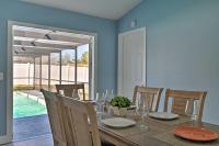 Port Richey Getaway with Lanai, Pool and Grill! - B&B New Port Richey