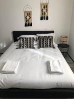 Sainte Cécile 6 / Studio Elégant et Central - B&B Vichy