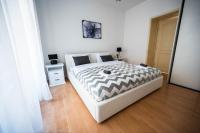 Bright and Modern 1BDR Apartment in the Center - Ferienwohnung Sarajevo