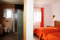 Habitación Doble con baño privado - 2 camas