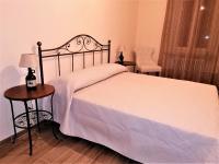 Double Room with Private External Bathroom