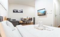 Studio met Kingsize Bed en Slaapbank