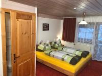 Doppelzimmer mit Balkon