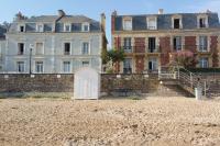 B&B Saint-Aubin-sur-Mer - Spacious 19th century house - Bed and Breakfast Saint-Aubin-sur-Mer