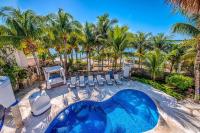 Private Pool With Stunning Views Of The Ocean The Ultimate Spot To Relax And Unwind - B&B