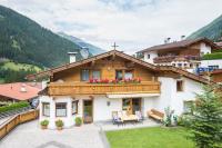 B&B Neustift - Haus Gleinser - Neustift im Stubaital - Bed and Breakfast Neustift