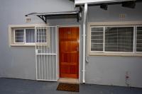 The Hide in Randburg - B&B