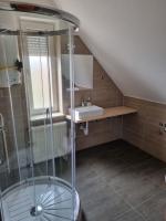 Royal Apartman - Bed and Breakfast Vonyarcvashegy