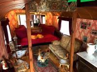 Historischer Zirkuswagen mit Terrasse und Blick ins Grüne - B&B Witzenhausen