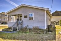 Nags Head Cottage Screened Porch, Walk to Beach! - B&B