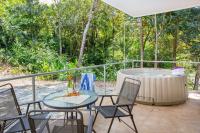 Villa Iguana - Great place & privacy with Jacuzzi & WiFi - Ferienwohnung Quepos