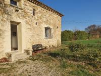 Maison au calme en campagne sans ménage à faire - Chambres d’hôtes Caderousse