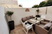 Family & Friends 4-Bedroom beach break! - Ferienwohnung Athen