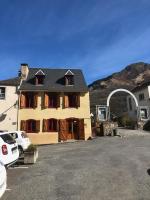 B&B Luz-Saint-Sauveur - La Petite Maison des Montagnes - Bed and Breakfast Luz-Saint-Sauveur