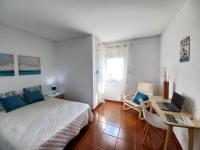 Apartment mit Balkon