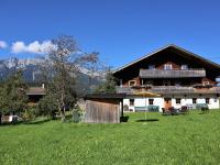 Farmhouse in Söll near Wilder Kaiser Ski Area - B&B Söll