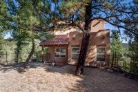 B&B Ruidoso - Adobe Hacienda, 3 Bedrooms, Sleeps 8, Gas Grill, Fenced Yard, WiFi - Bed and Breakfast Ruidoso