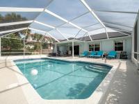 B&B Palm Coast - Complete SeaRenity, 4 BRs, Private Pool, Walk to Beach, Sleeps 8 - Bed and Breakfast Palm Coast