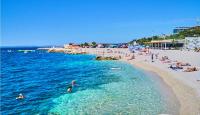 APARTMENT PAOLO by the beach Znjan - Chambres d'hôtes Split