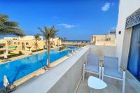 Homestyle 3BR Penthouse Pool & Beach View - B&B Hurghada