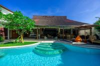 Villa Kainara Seminyak by RPM - B&B