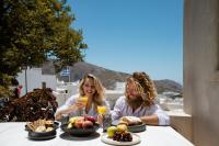 Honeymoon Suite with Outdoor Hot Tub and Panoramic Sea View