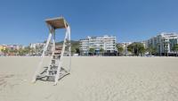 Lungomare at the beach apartment - B&B