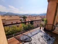 Bel appartement centre ville 3 chambres - B&B Saint-Florent