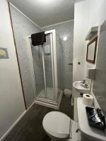 Habitación Doble con baño compartido - 2 camas