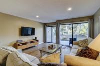 King Queen Twin and Foldout Golf Views Updated Baths Bikes & Beach Gear included - B&B Hilton Head Island