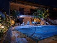 Casa Entre Rosales - Bed and Breakfast