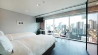 Standard Twin Room with City View