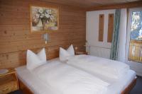 B&B Kappl - Landhaus Theresia - Bed and Breakfast Kappl