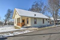 B&B Hot Springs - Pet-Friendly Hot Springs Home with Large Yard! - Bed and Breakfast Hot Springs