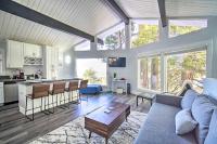 Chic Running Springs Forest Cabin with Deck! - B&B Running Springs