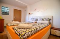 Blacksmith Apartment + Free Private Parking - B&B Sarajevo