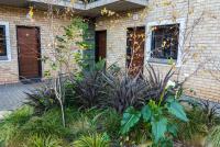 Grey Manor Guesthouse - Ferienwohnung Potchefstroom