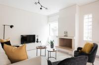 Top-Class 2BR Apartment in Marousi by UPSTREET - B&B Atene