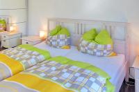 Apartment mit Balkon