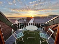 Große 3-Zimmer Maisonette Wohnung in Neuhausen - B&B Neuhausen