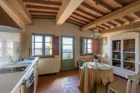 Apartment with Garden View