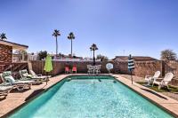 Private Pool and Patio Lake Havasu Home - B&B