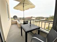 LUXUS Wohnung auf 2 Etagen 3BR! +NETFLIX +HIGH-END Ausstattung - Chambres d’hôtes Ližnjan