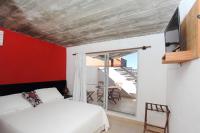 One-Bedroom Bungalow